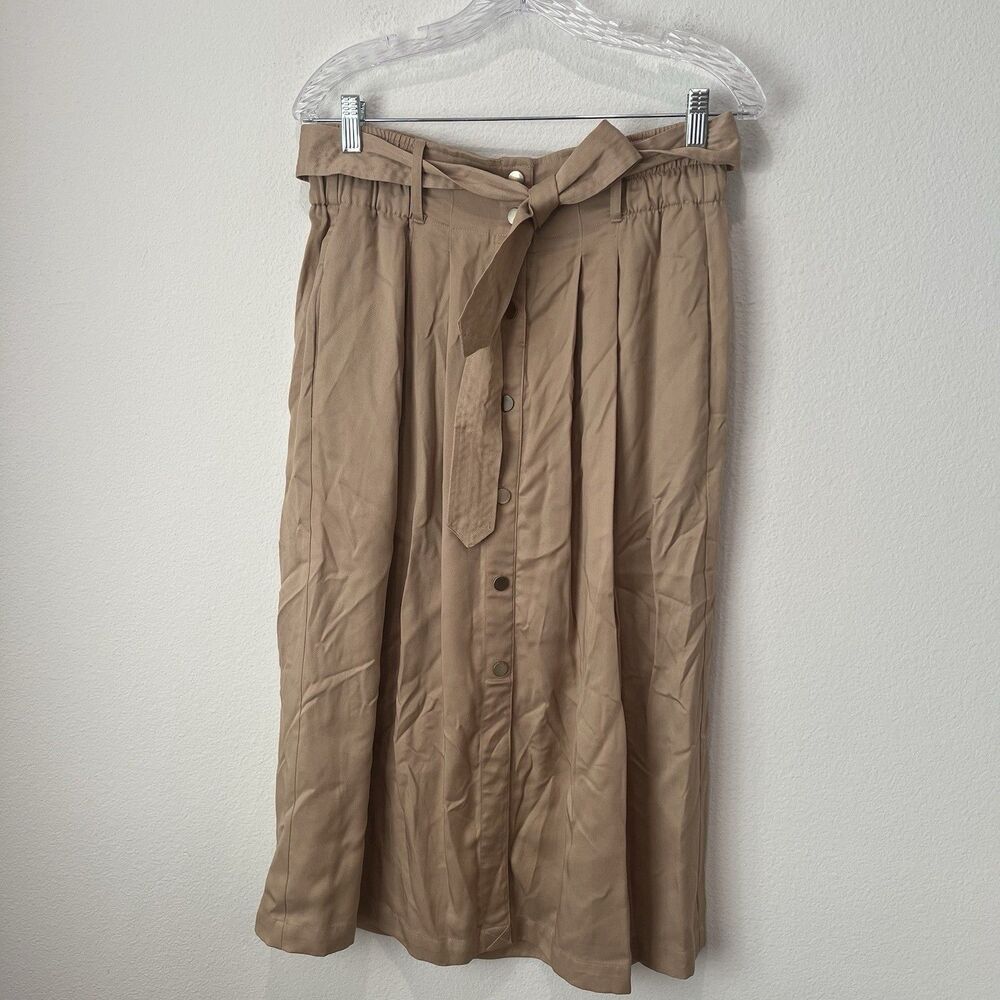 Ann Taylor Midi Skirt Size 6 Paper Waist Snap Front Tan Preppy Career Neutral